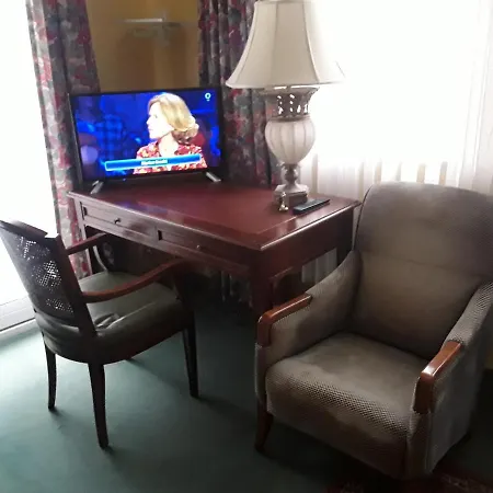 Feiler Hotel 3*